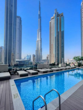 Full Burj Khalifa View - Two Balconies
